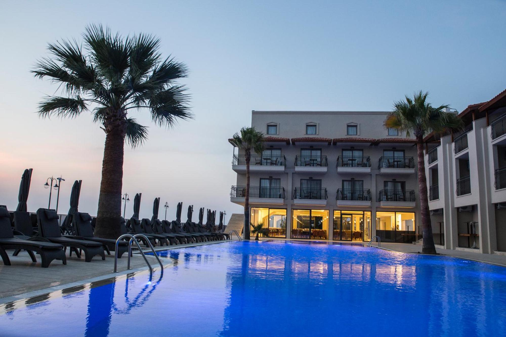 Neopol Hotel Kusadası Exterior foto